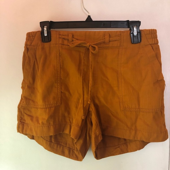 Old Navy Pants - Brand new orange stretchy shorts